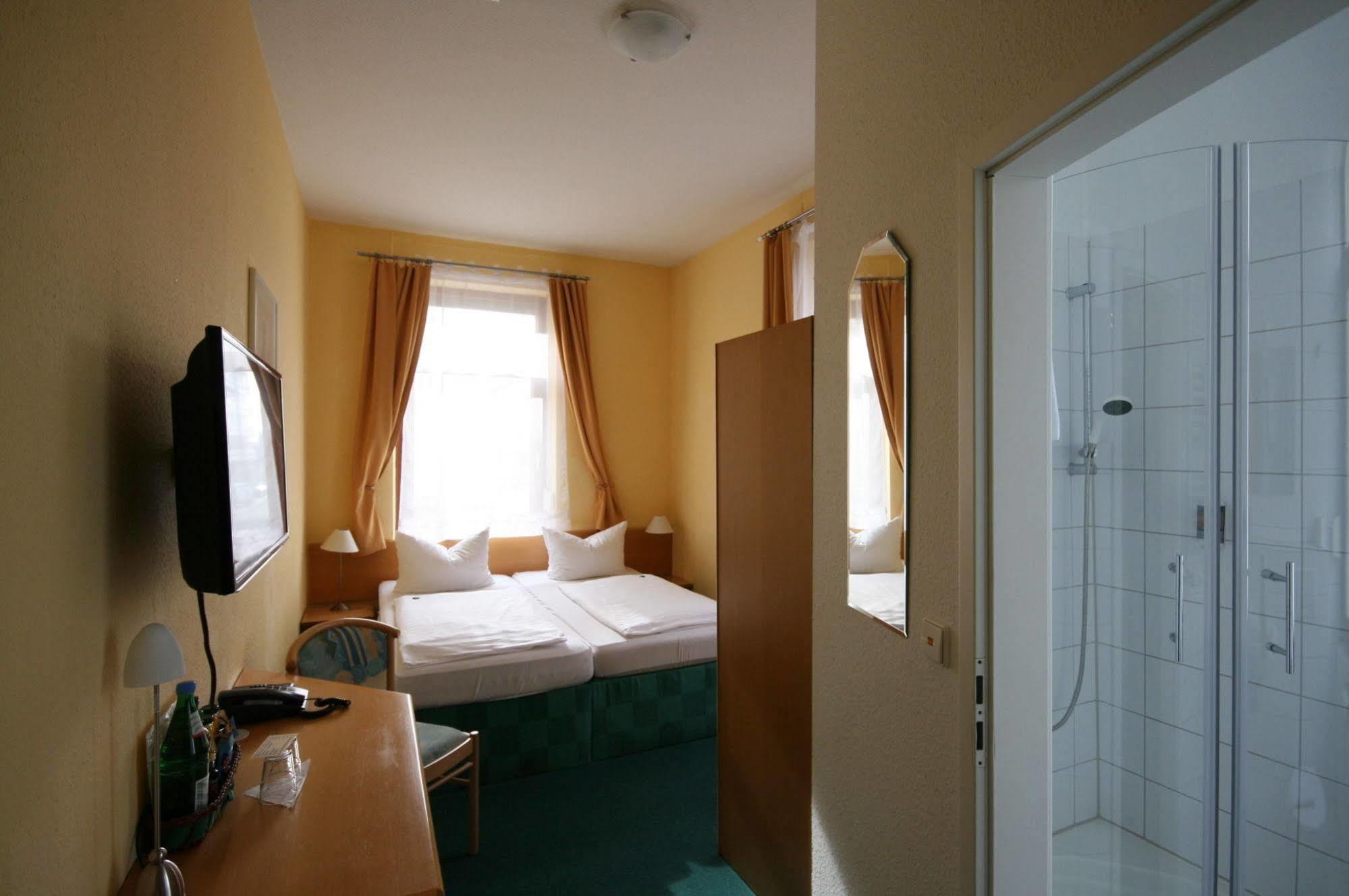 Classic Inn Хайделберг Екстериор снимка